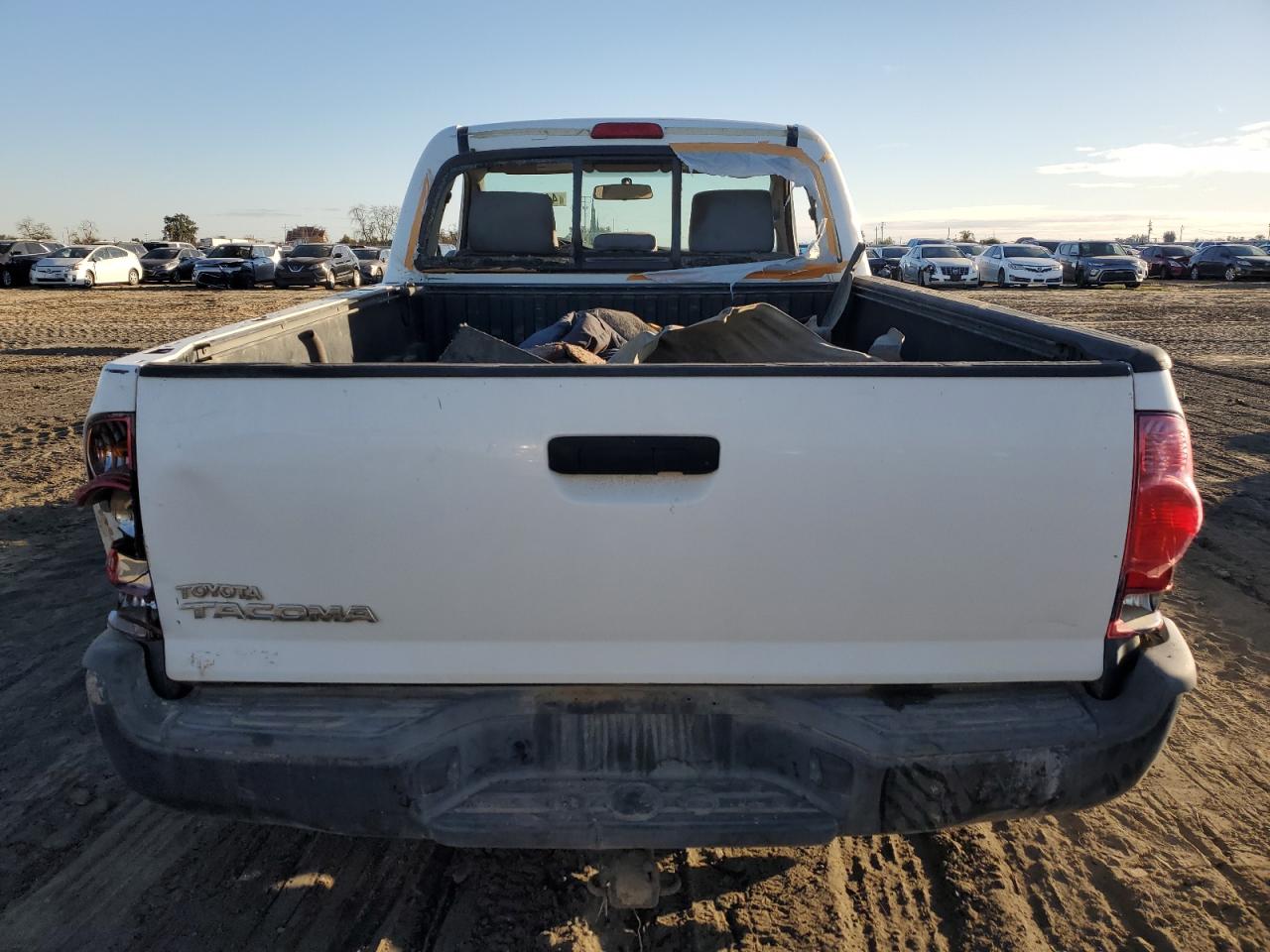 2014 Toyota Tacoma - Image 6