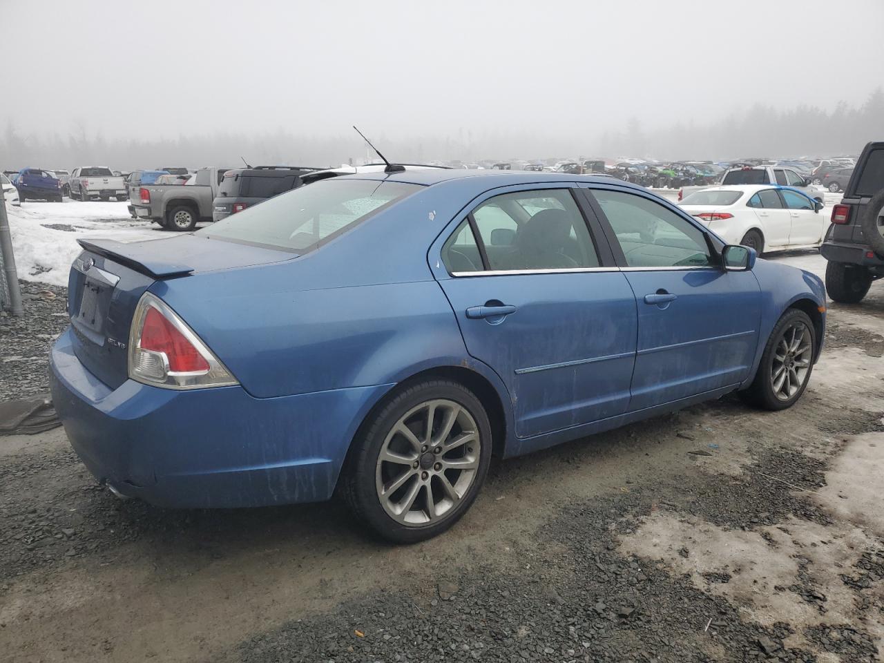 2009 Ford Fusion - Image 3
