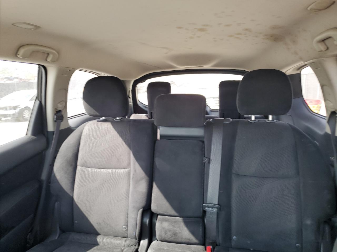 2015 Nissan Pathfinder - Image 10