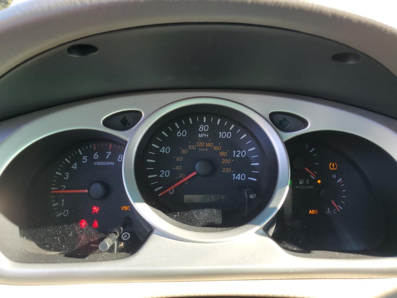 2005 Toyota Highlander - Image 9