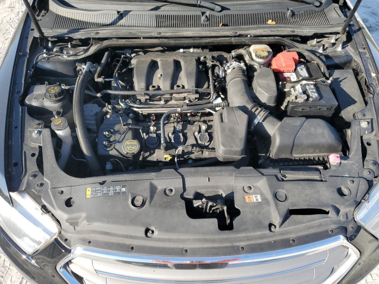 2016 Ford Taurus - Image 11