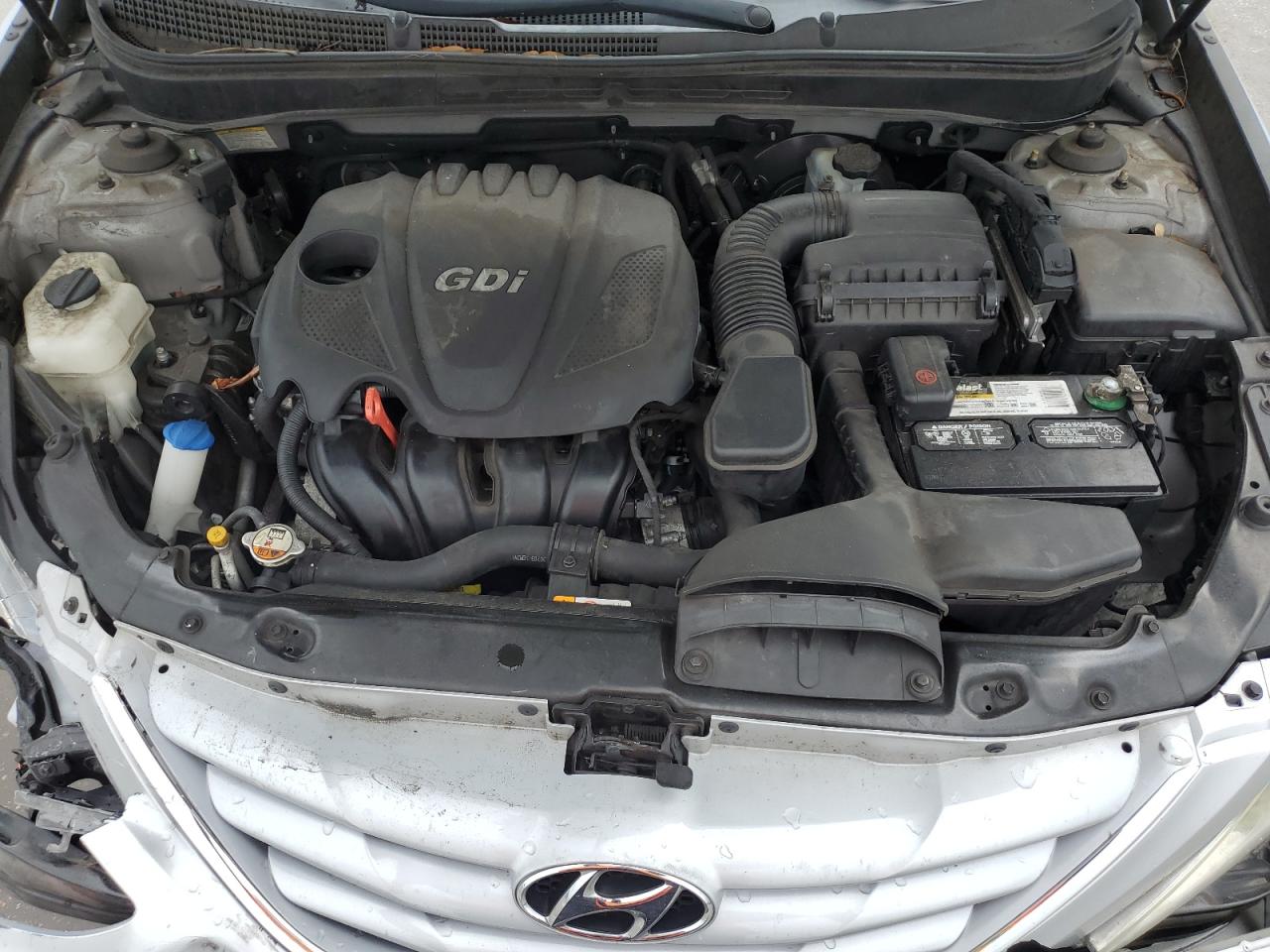 2013 Hyundai Sonata - Image 13