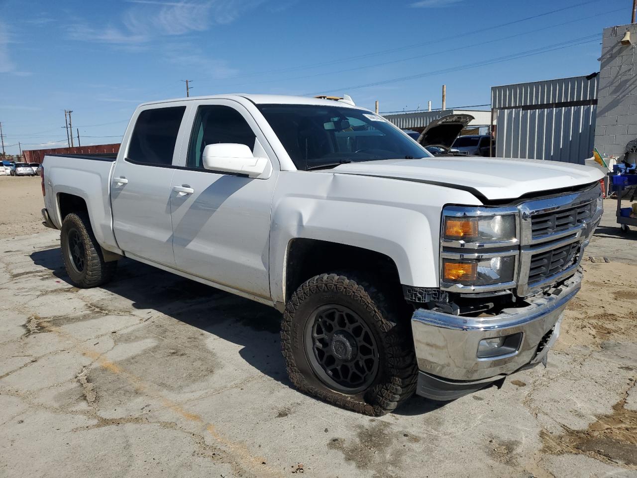 2015 Chevrolet Silverado - Image 4