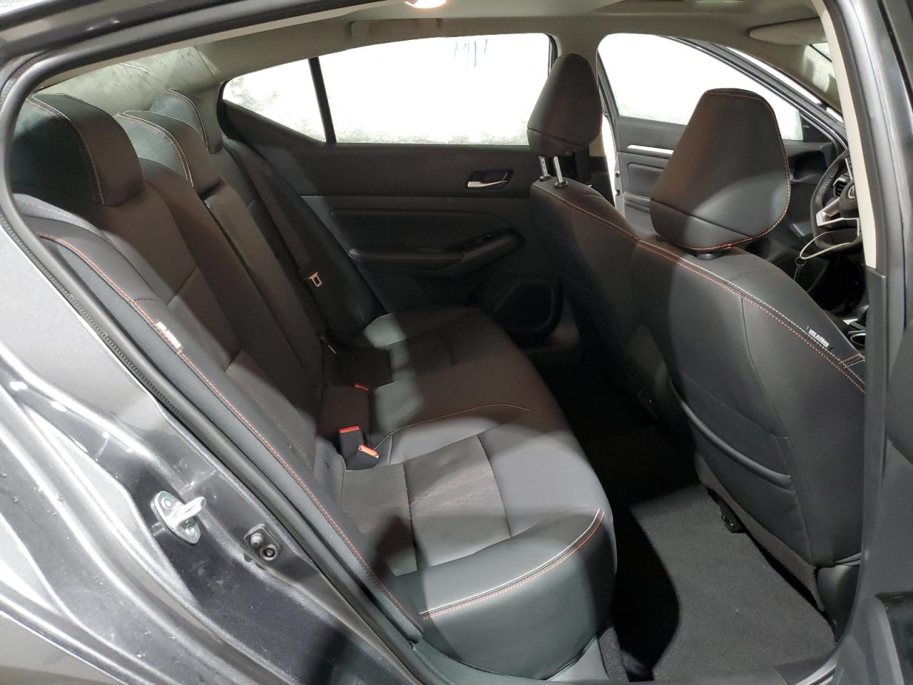 2024 Nissan Altima - Image 10