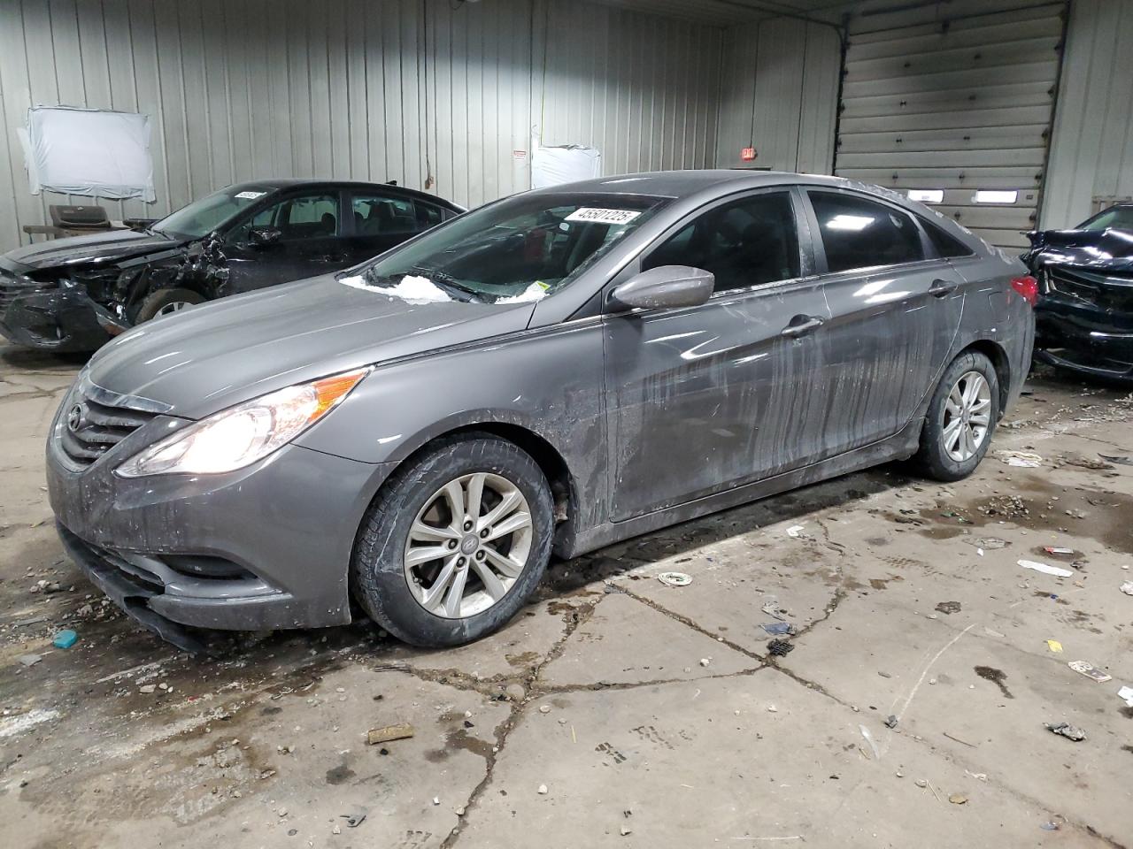 2011 Hyundai Sonata - Image 1
