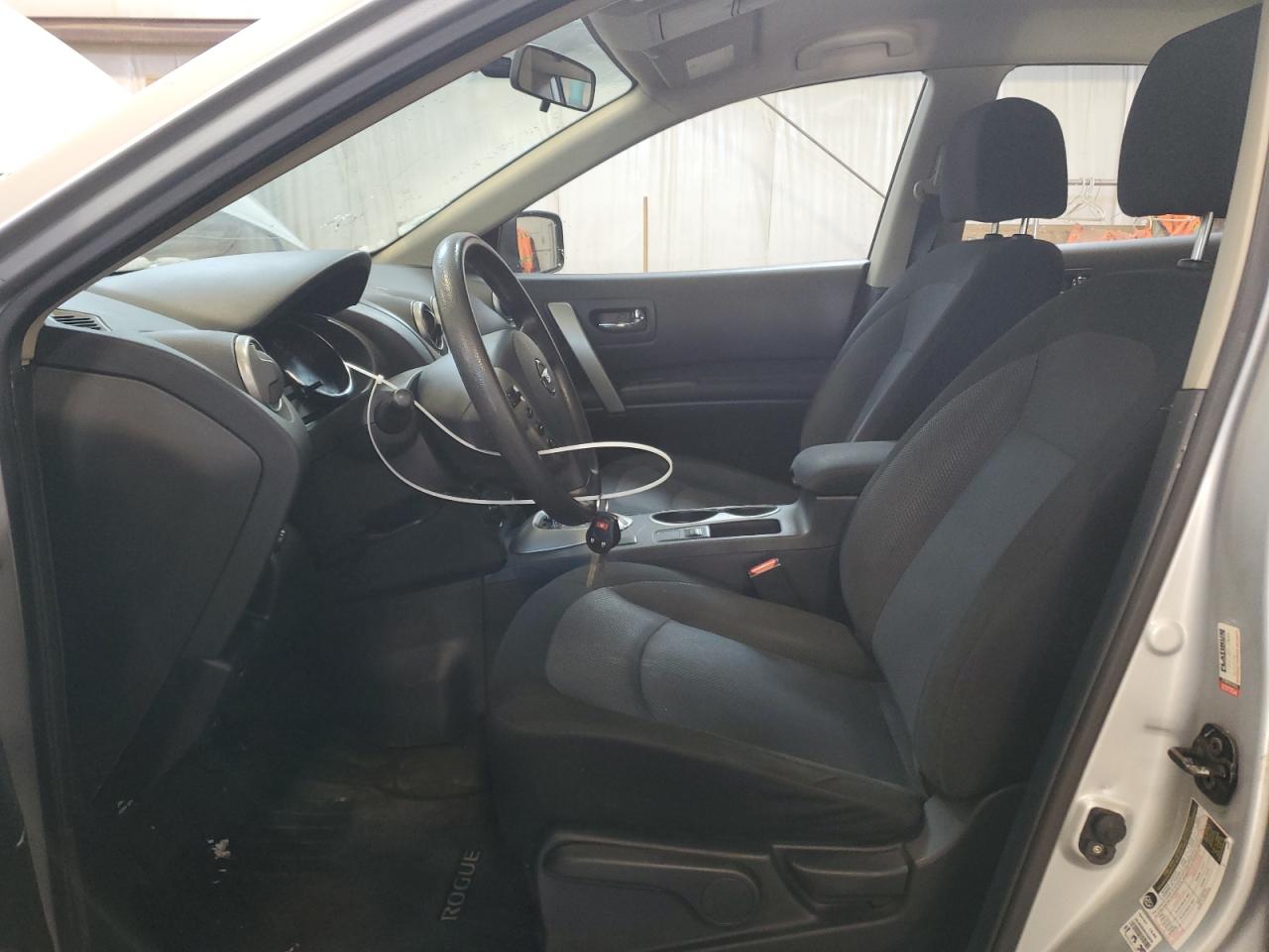 2013 Nissan Rogue - Image 7