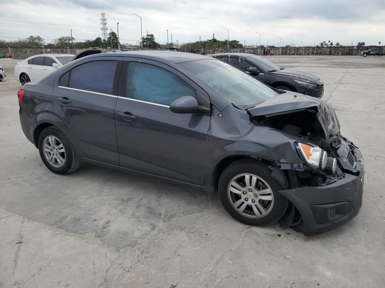 2012 Chevrolet Sonic - Image 4