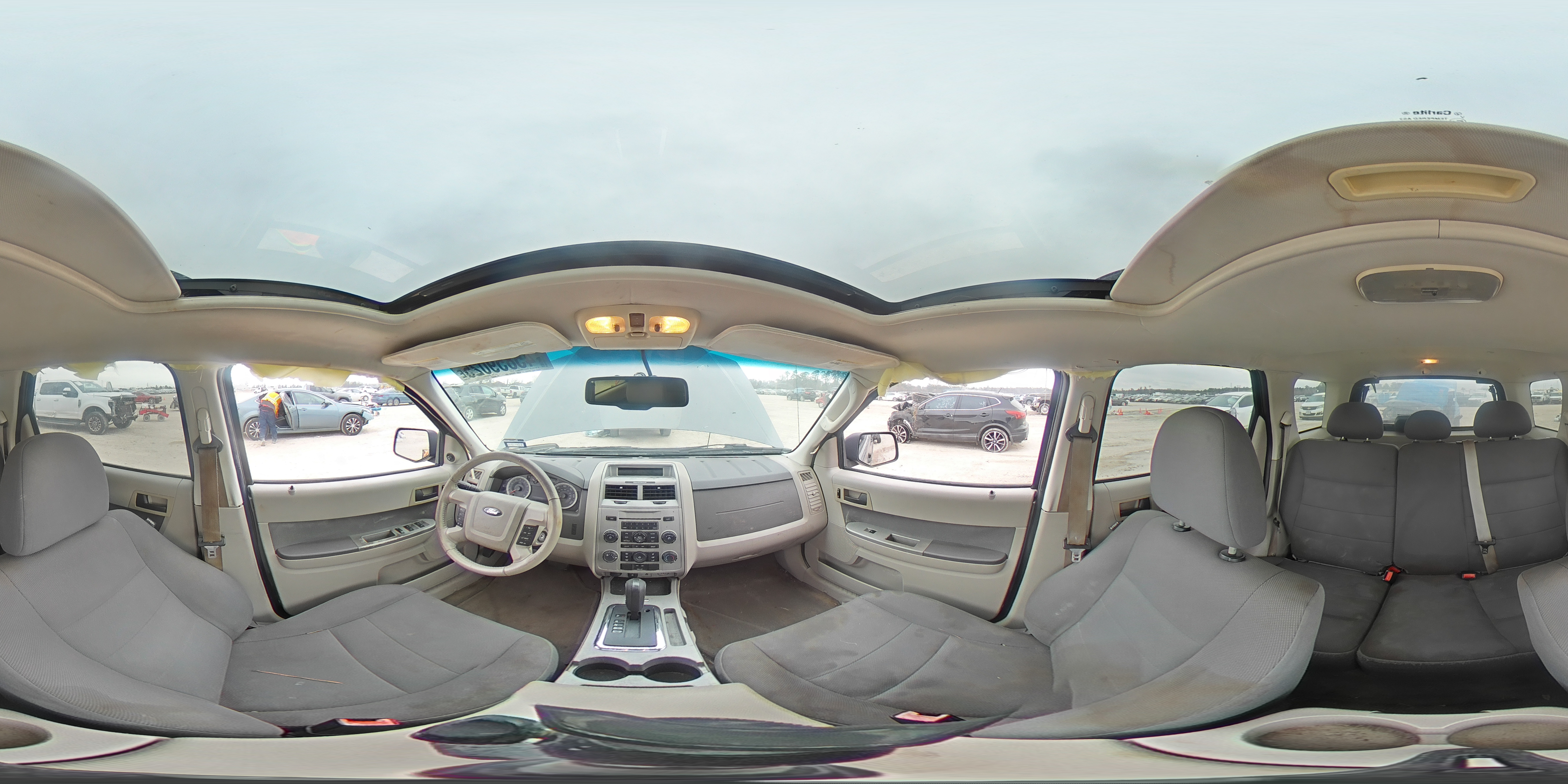 2009 Ford Escape - Image 13