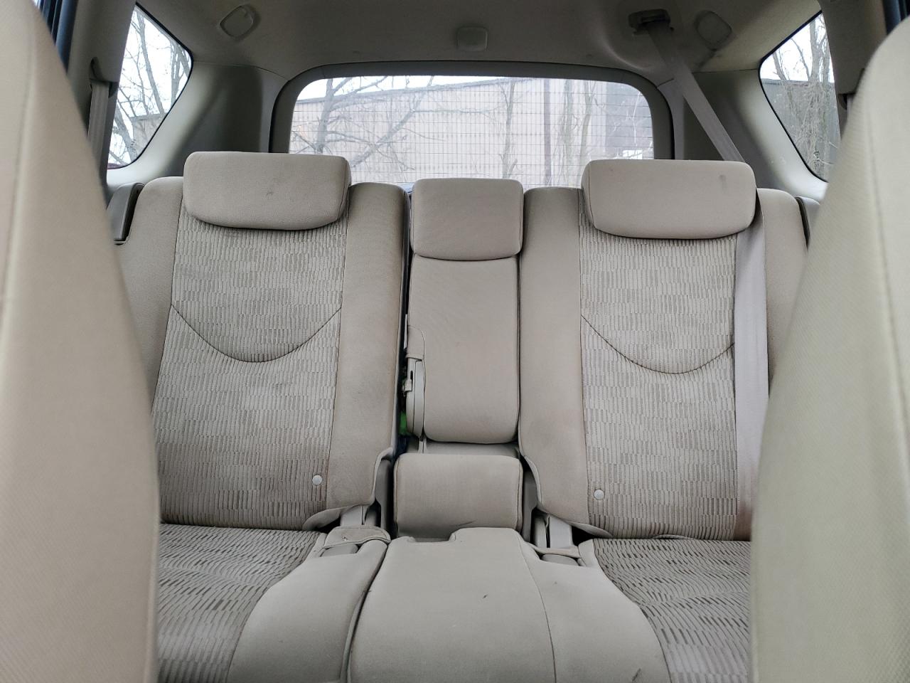 2010 Toyota RAV 4 - Image 10