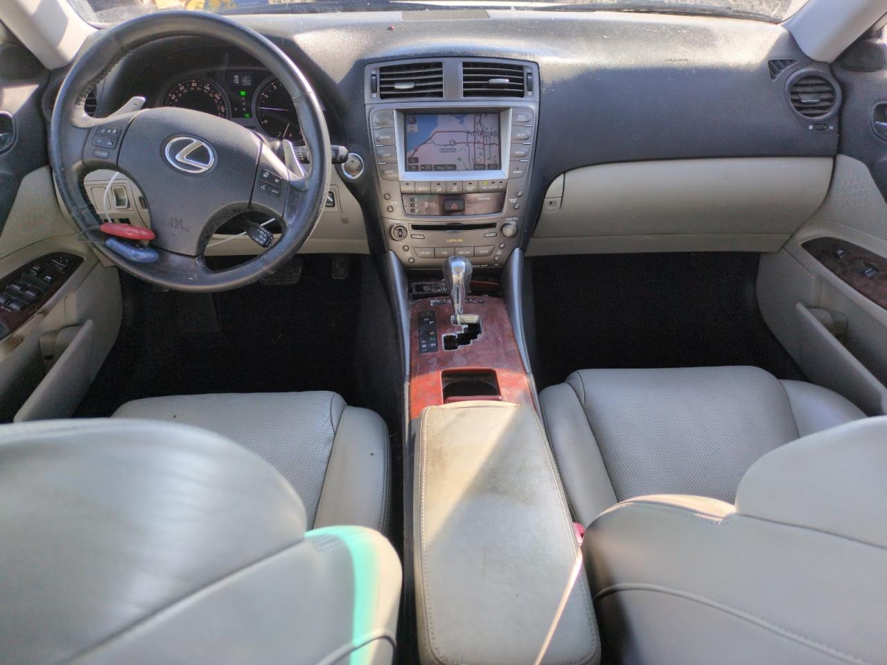 2008 Lexus IS - Image 8