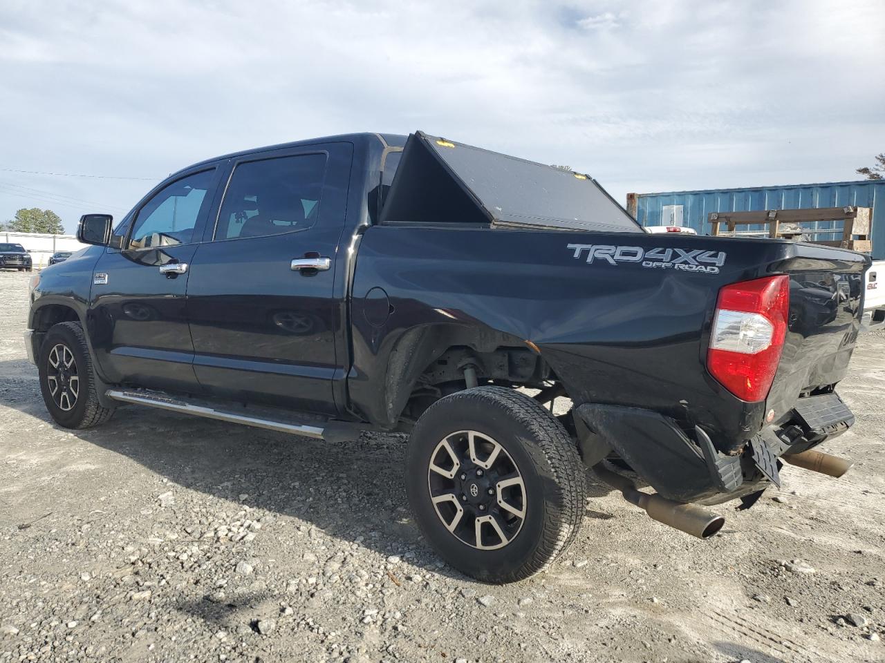 2016 Toyota Tundra - Image 2