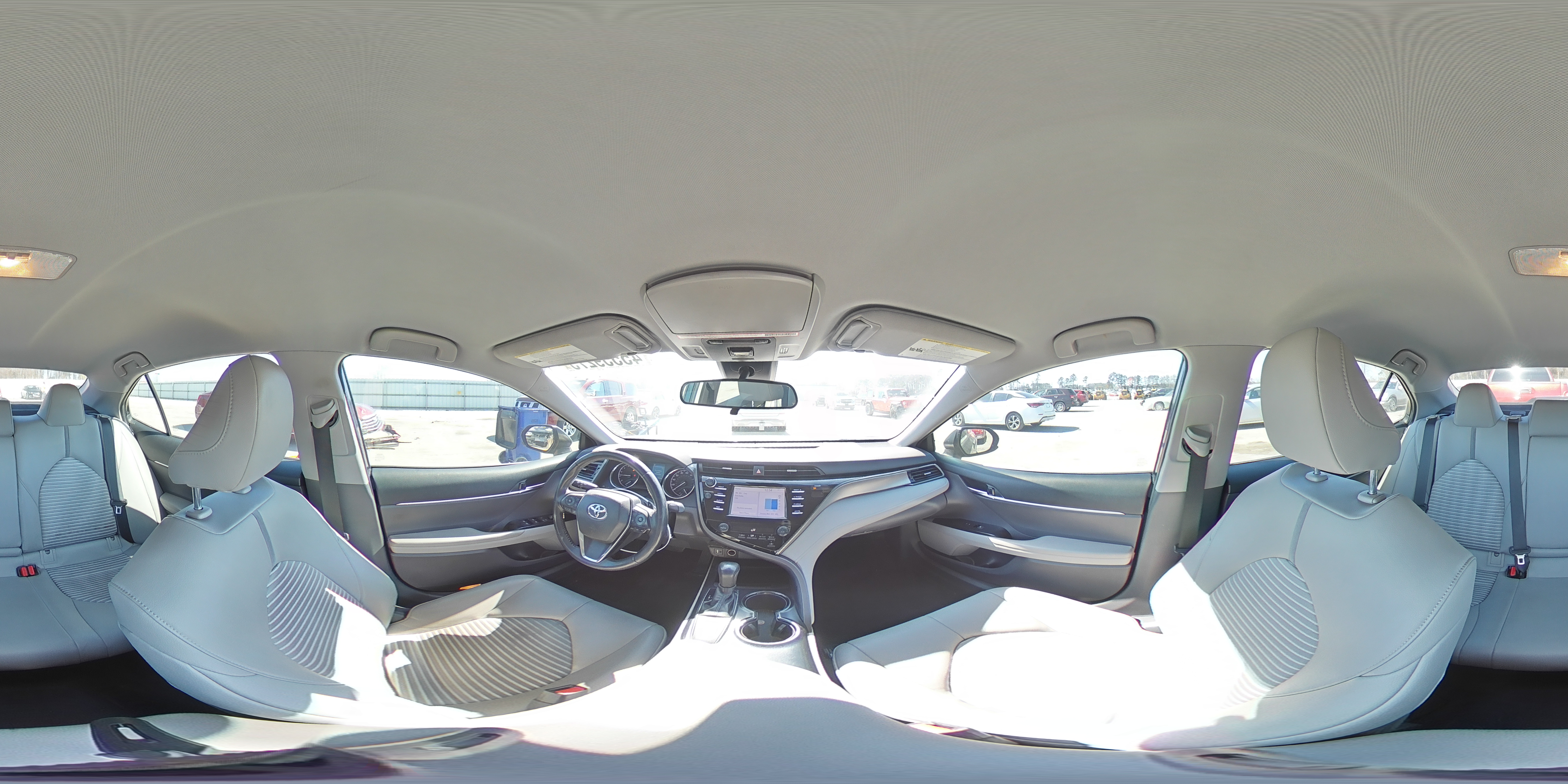 2019 Toyota Camry - Image 13