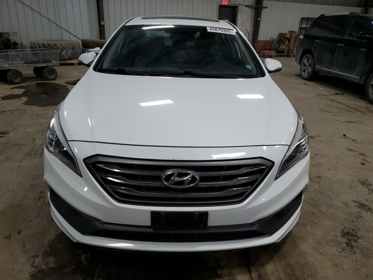 2016 Hyundai Sonata - Image 5