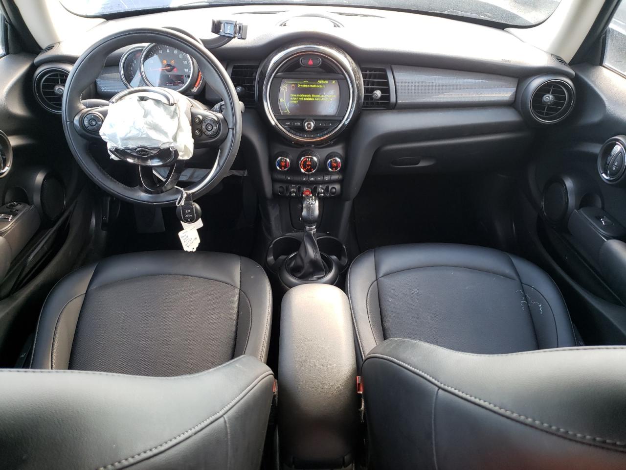 2018 MINI Cooper - Image 8