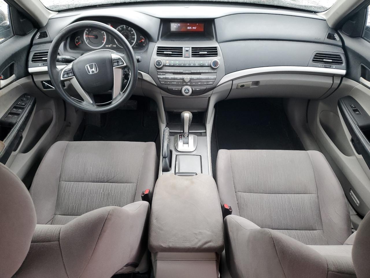 2012 Honda Accord - Image 8