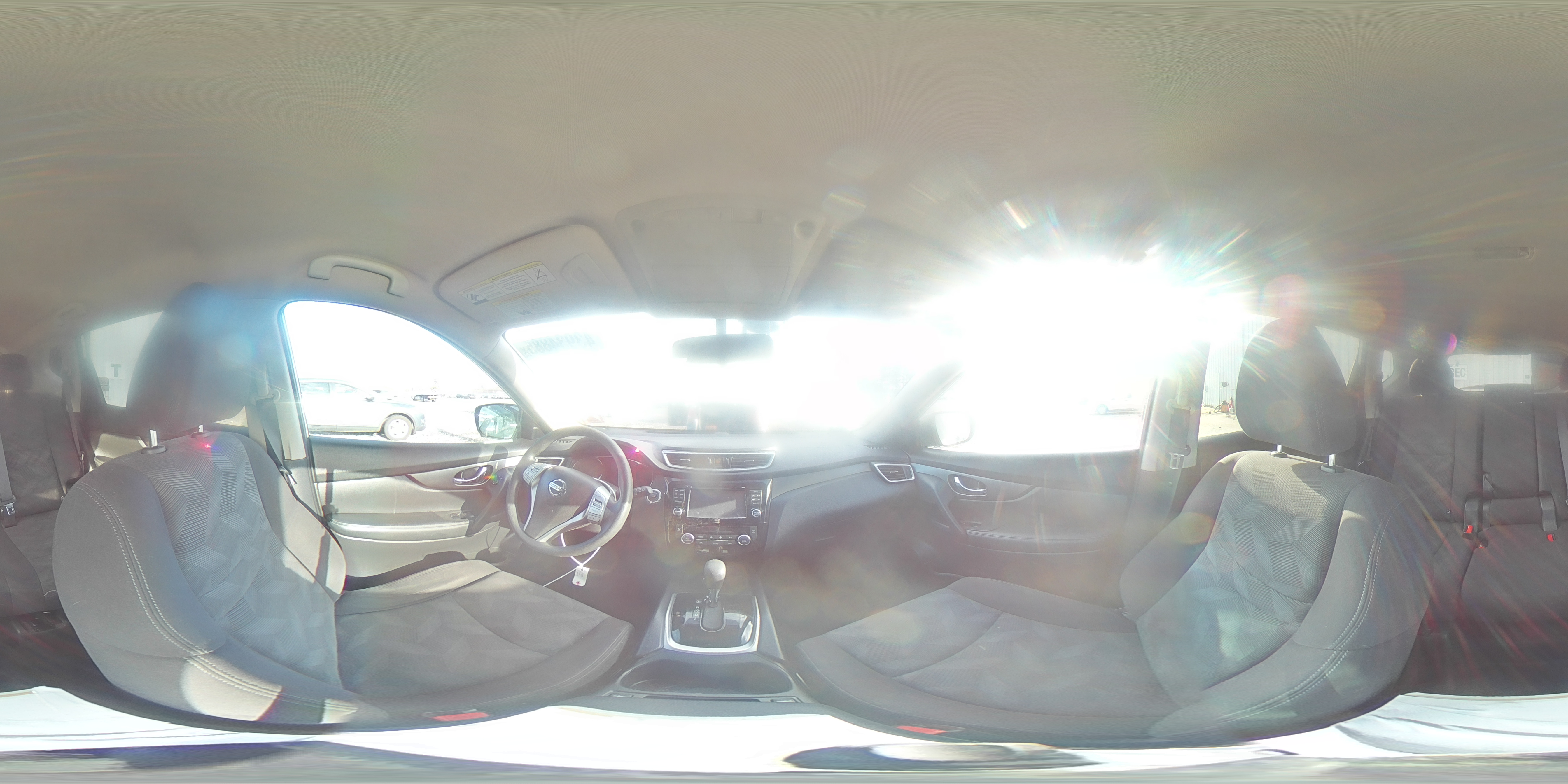 2016 Nissan Rogue - Image 15