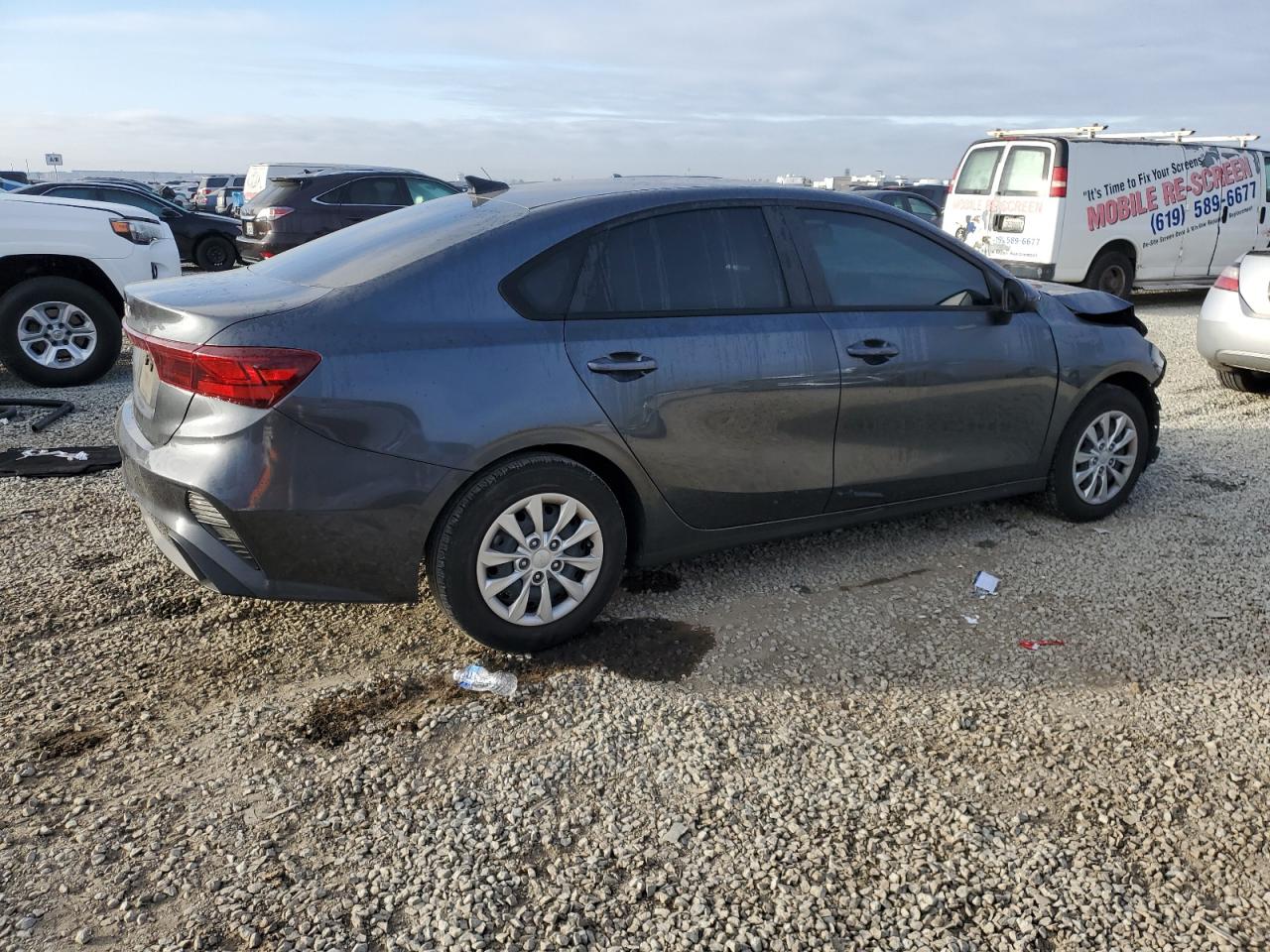 2023 Kia Forte - Image 3