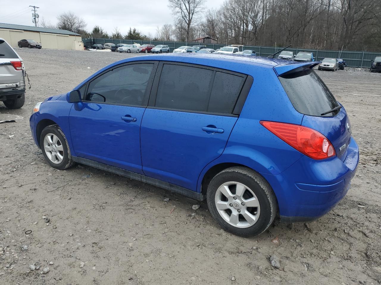 2012 Nissan Versa - Image 2