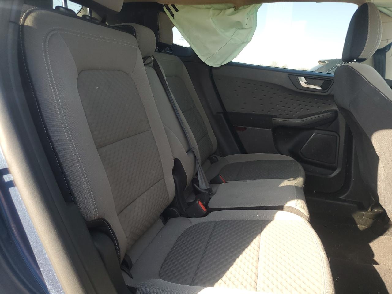 2020 Ford Escape - Image 11