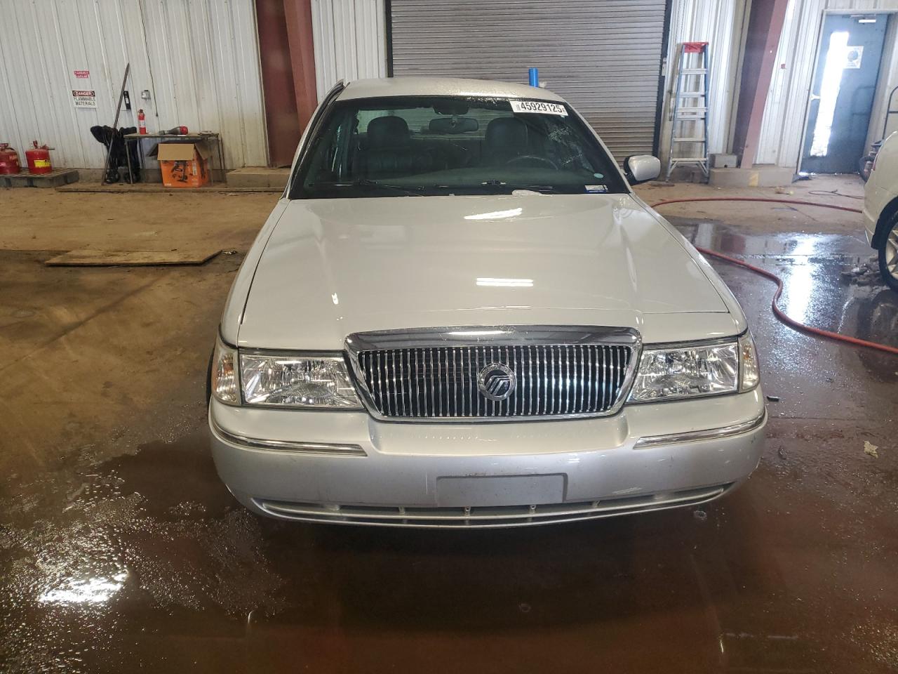 2003 Mercury Grand Marquis - Image 5