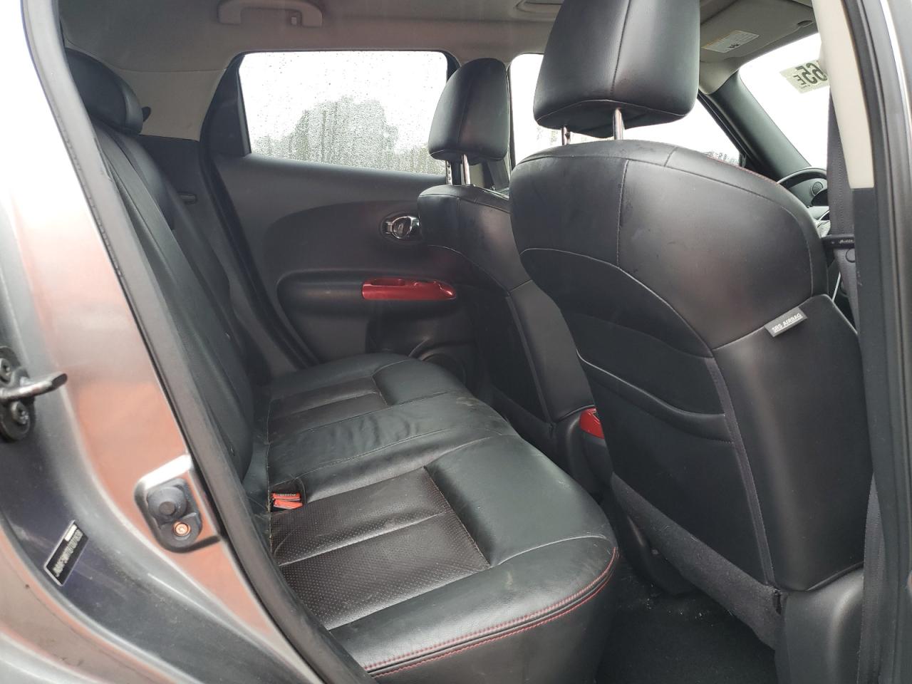 2011 Nissan Juke - Image 11