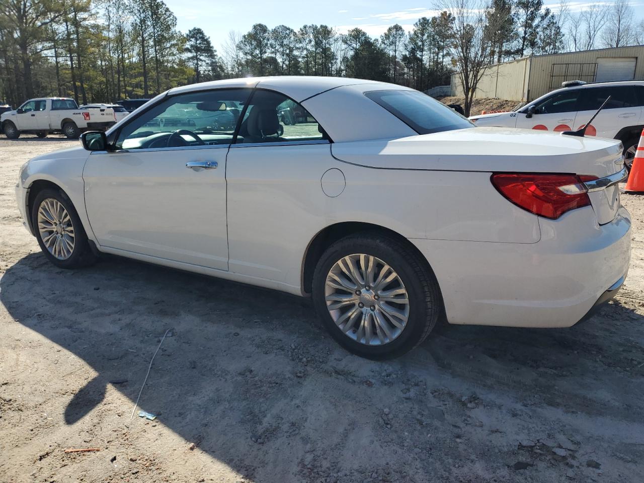 2012 Chrysler 200 - Image 2