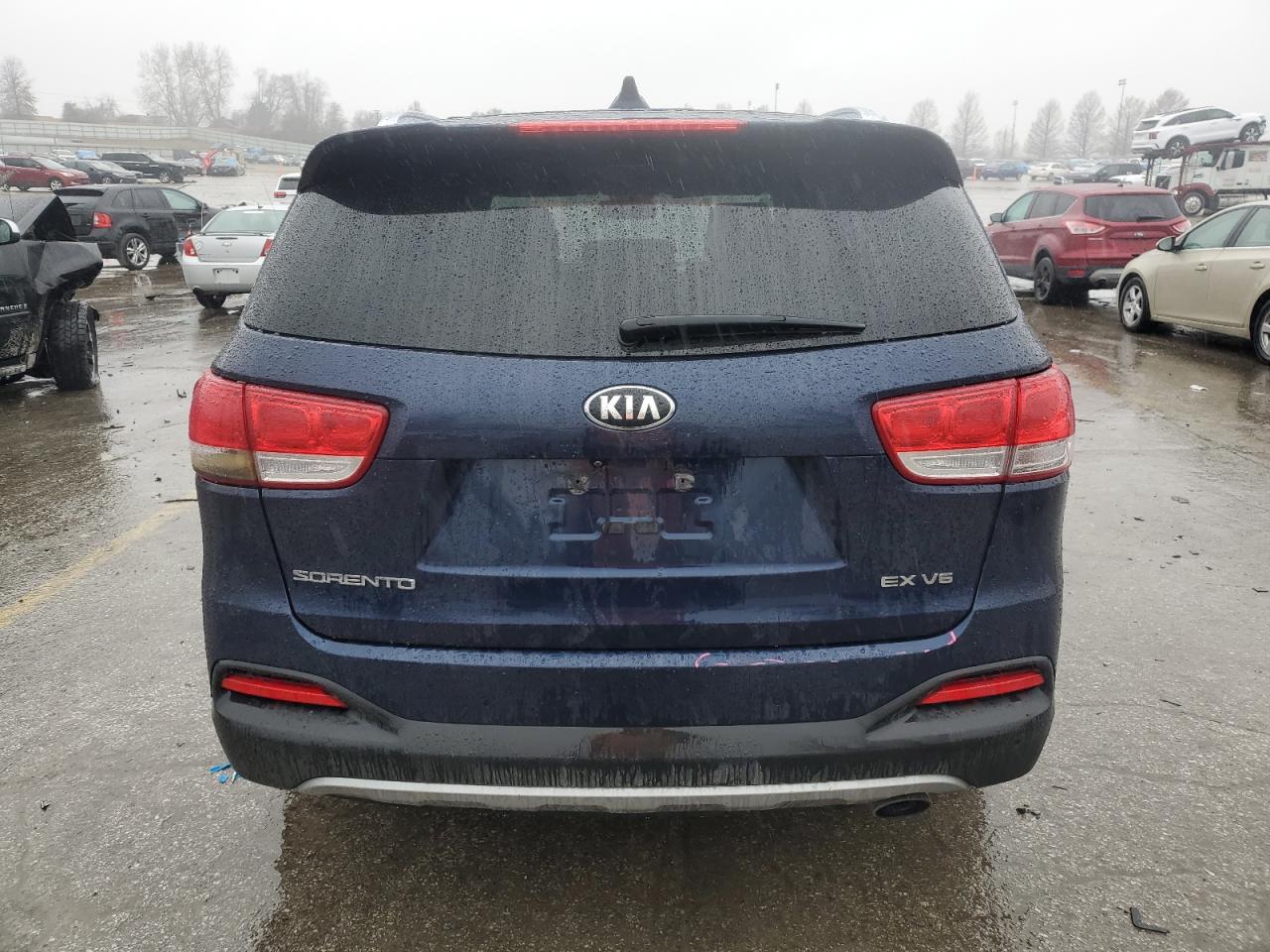 2016 Kia Sorento - Image 6
