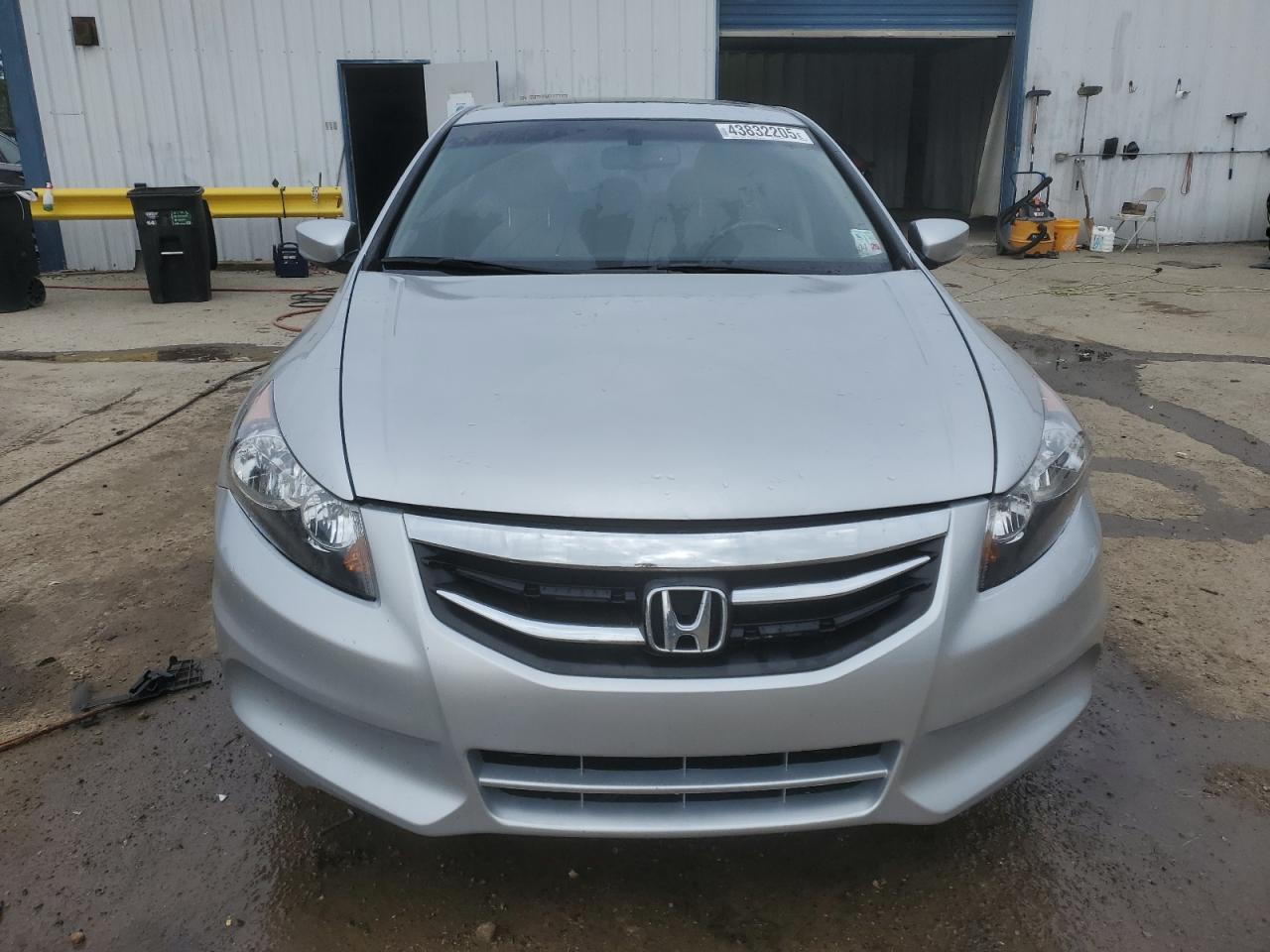 2012 Honda Accord - Image 5