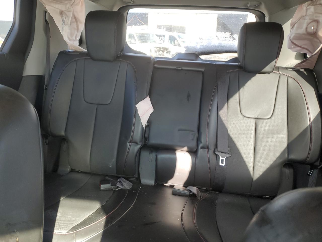 2016 GMC Terrain - Image 10