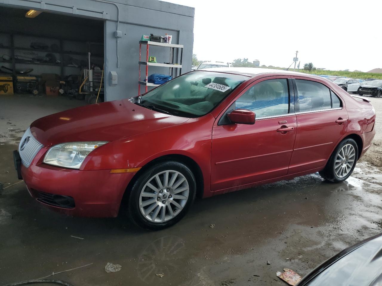 2009 Mercury Milan - Image 1