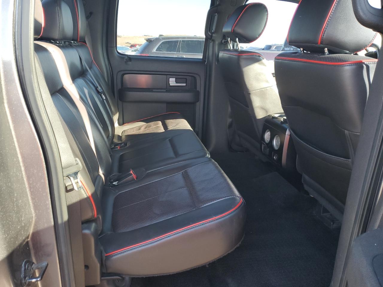 2012 Ford F-150 - Image 10