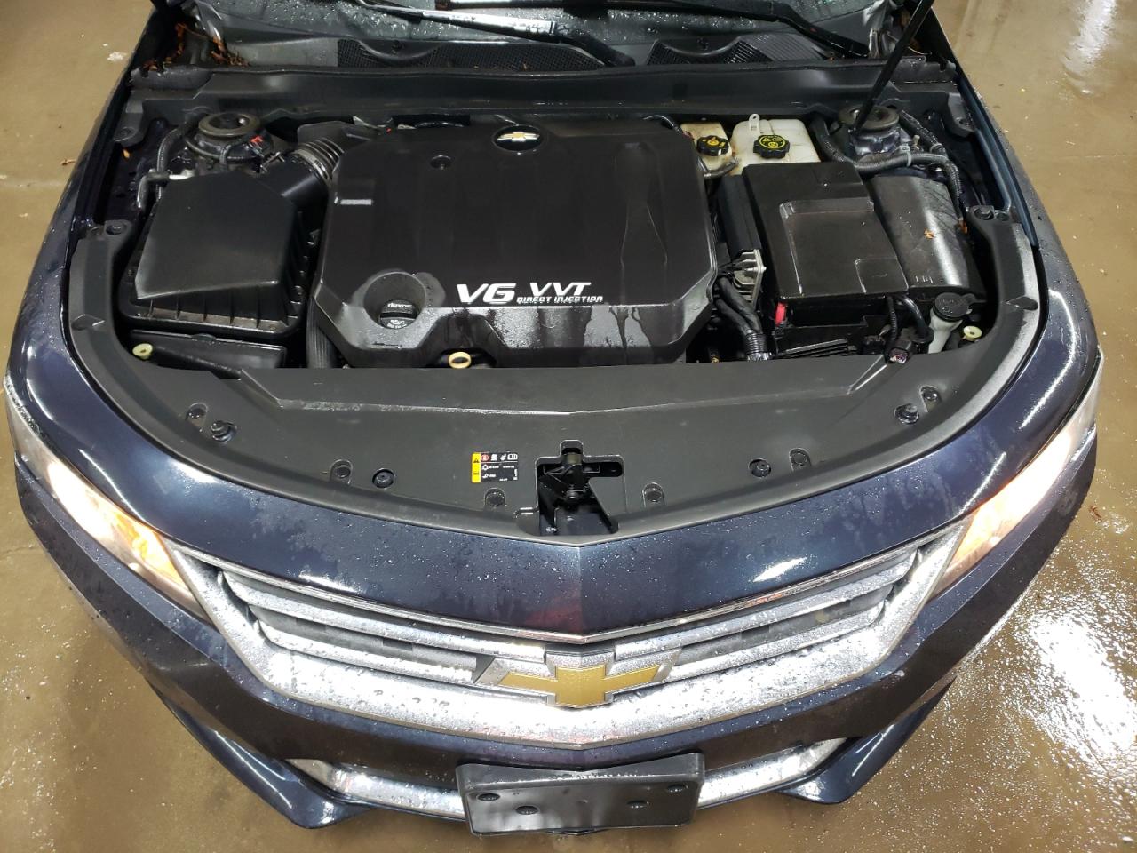 2014 Chevrolet Impala - Image 11