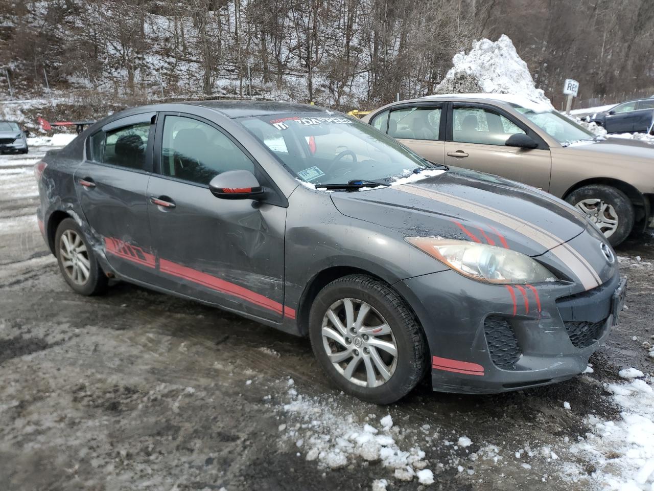 2012 Mazda 3 - Image 4