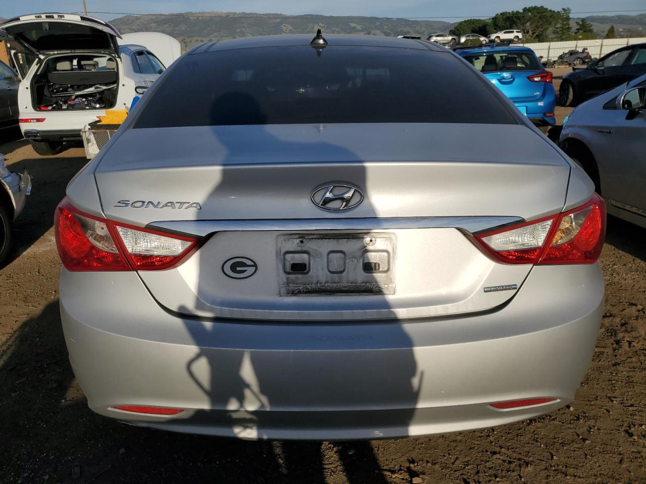 2012 Hyundai Sonata - Image 6