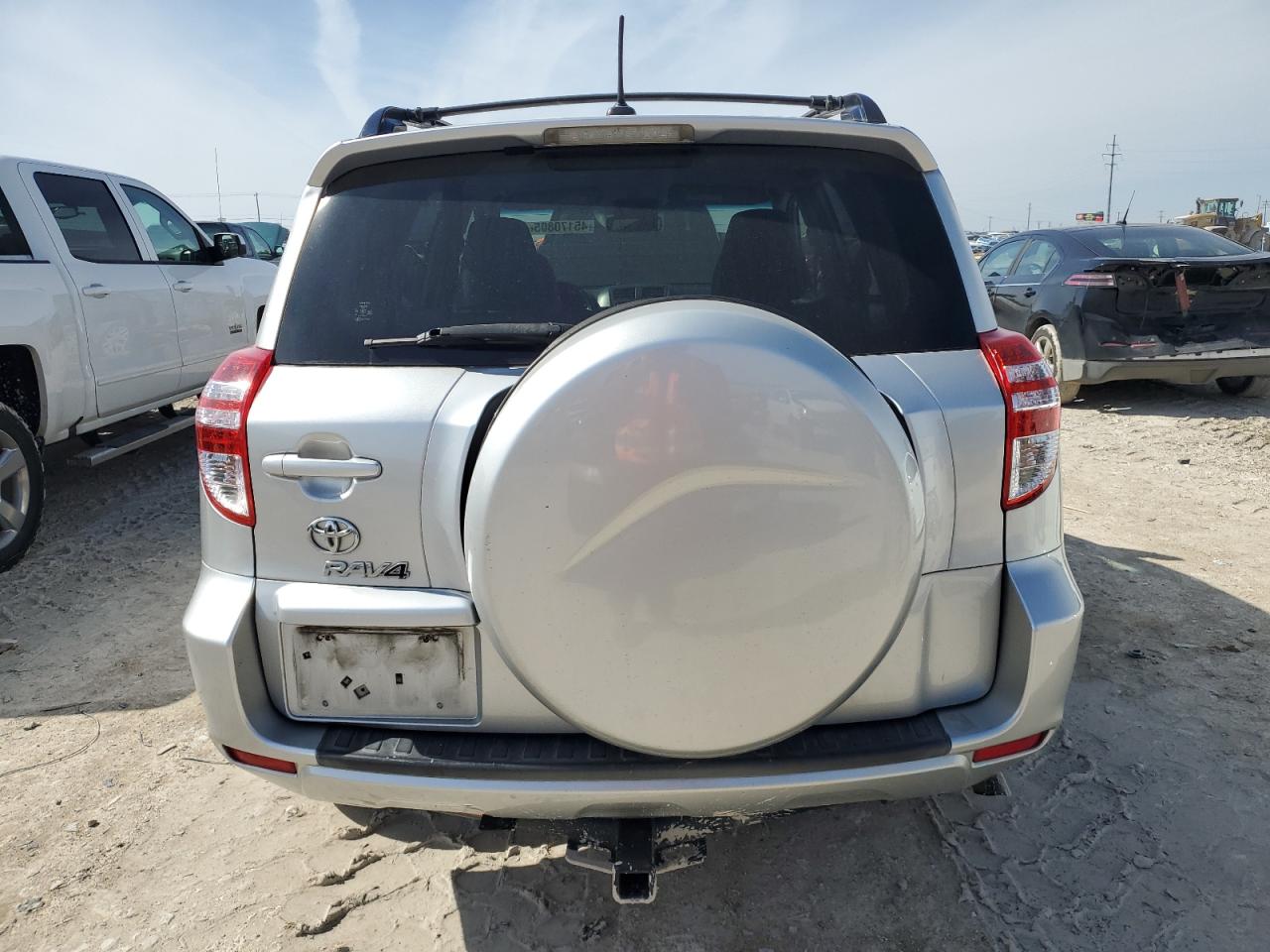 2012 Toyota RAV 4 - Image 6