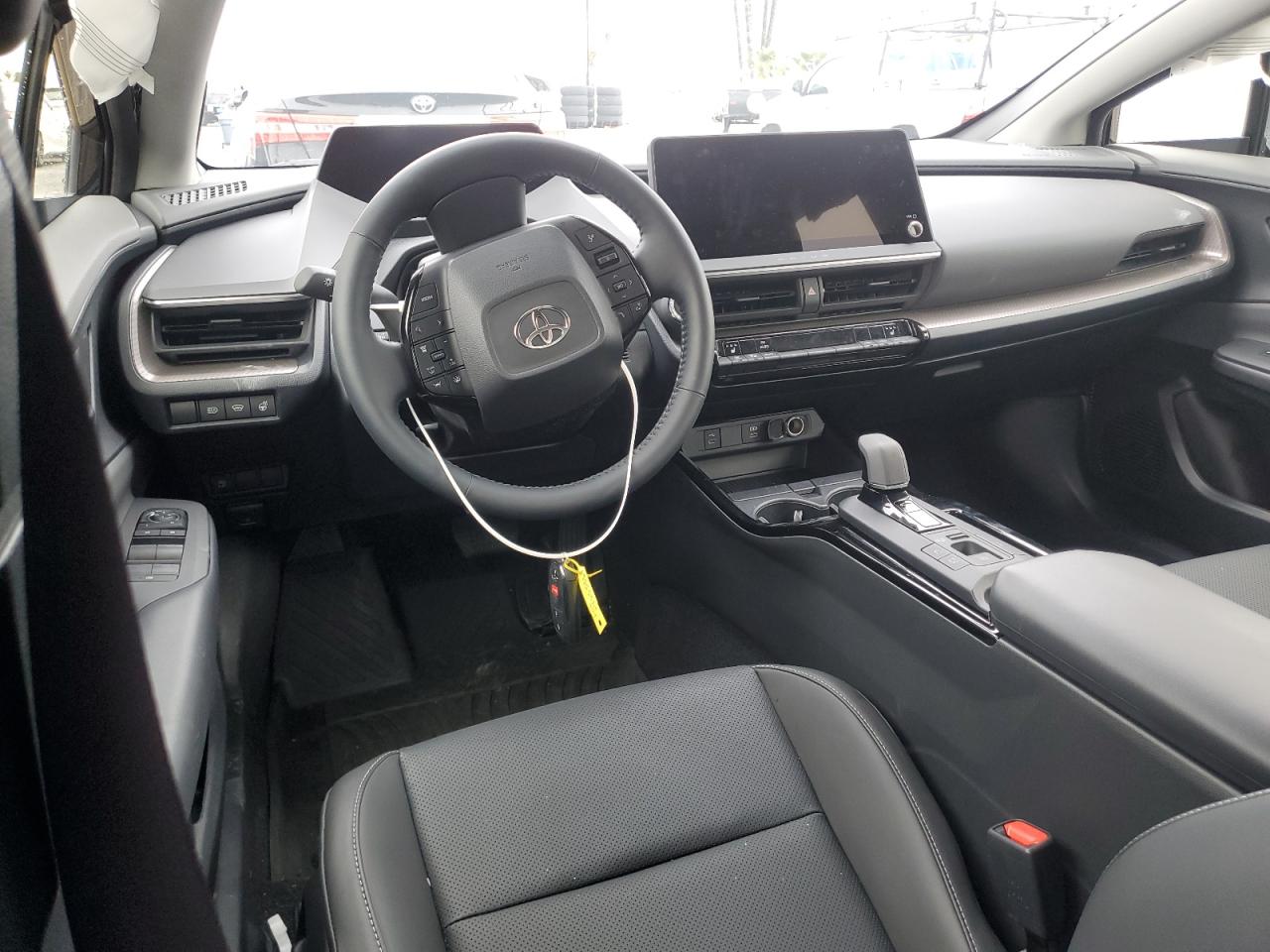 2024 Toyota Prius - Image 8