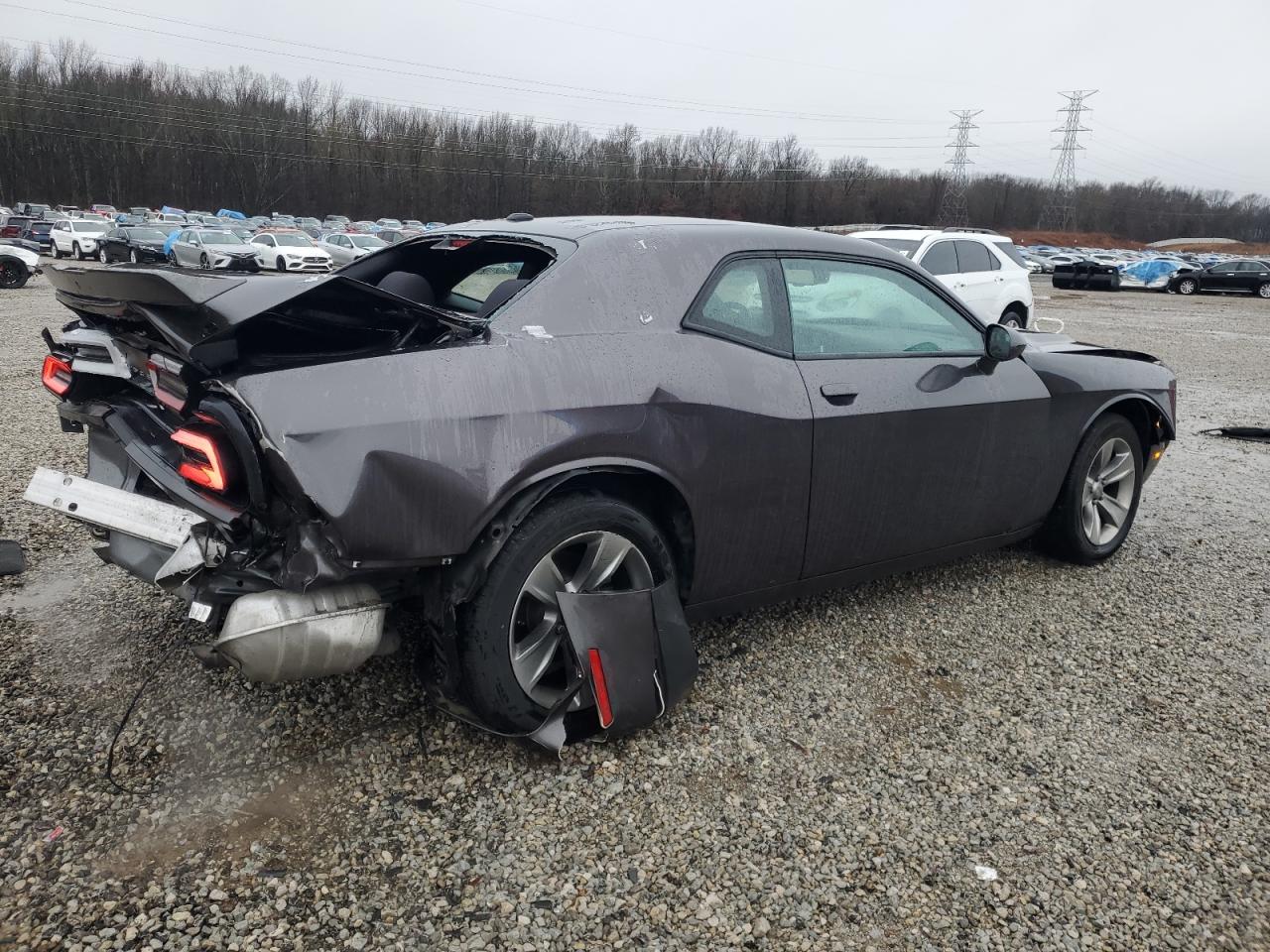 2020 Dodge Challenger - Image 3
