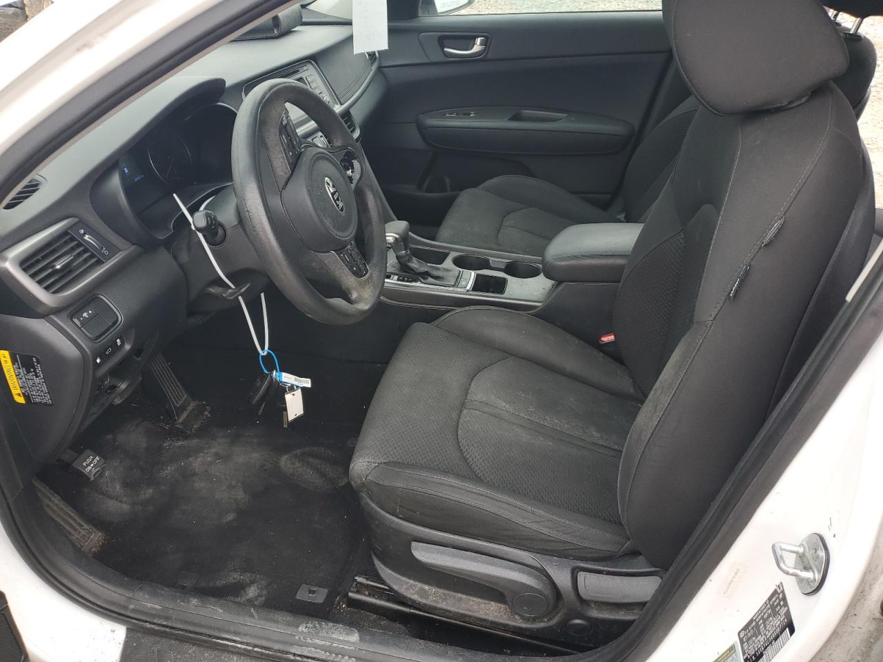 2016 Kia Optima - Image 9