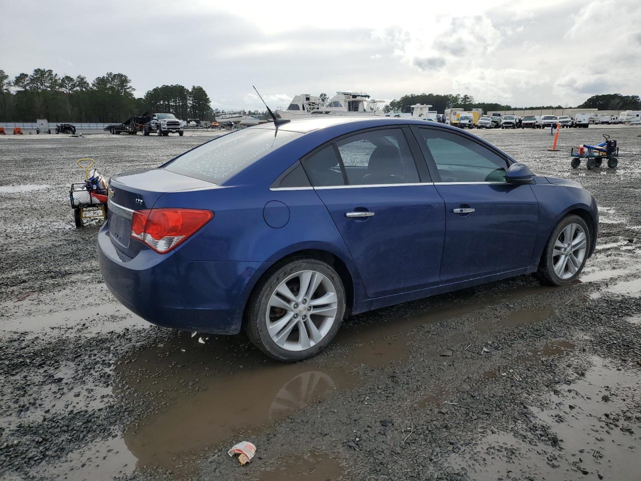 2012 Chevrolet Cruze - Image 3