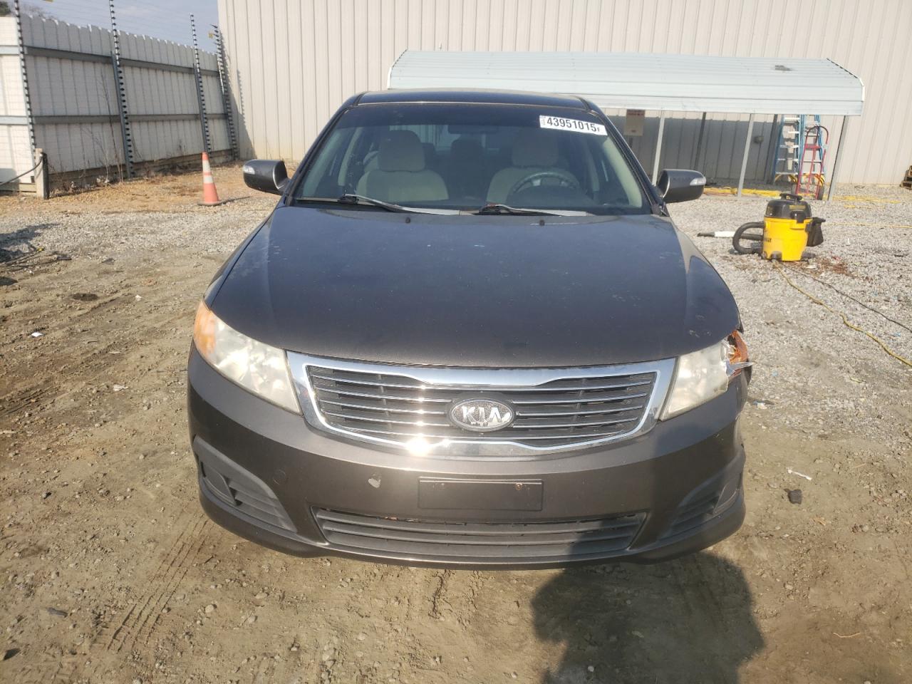 2009 Kia Optima - Image 5
