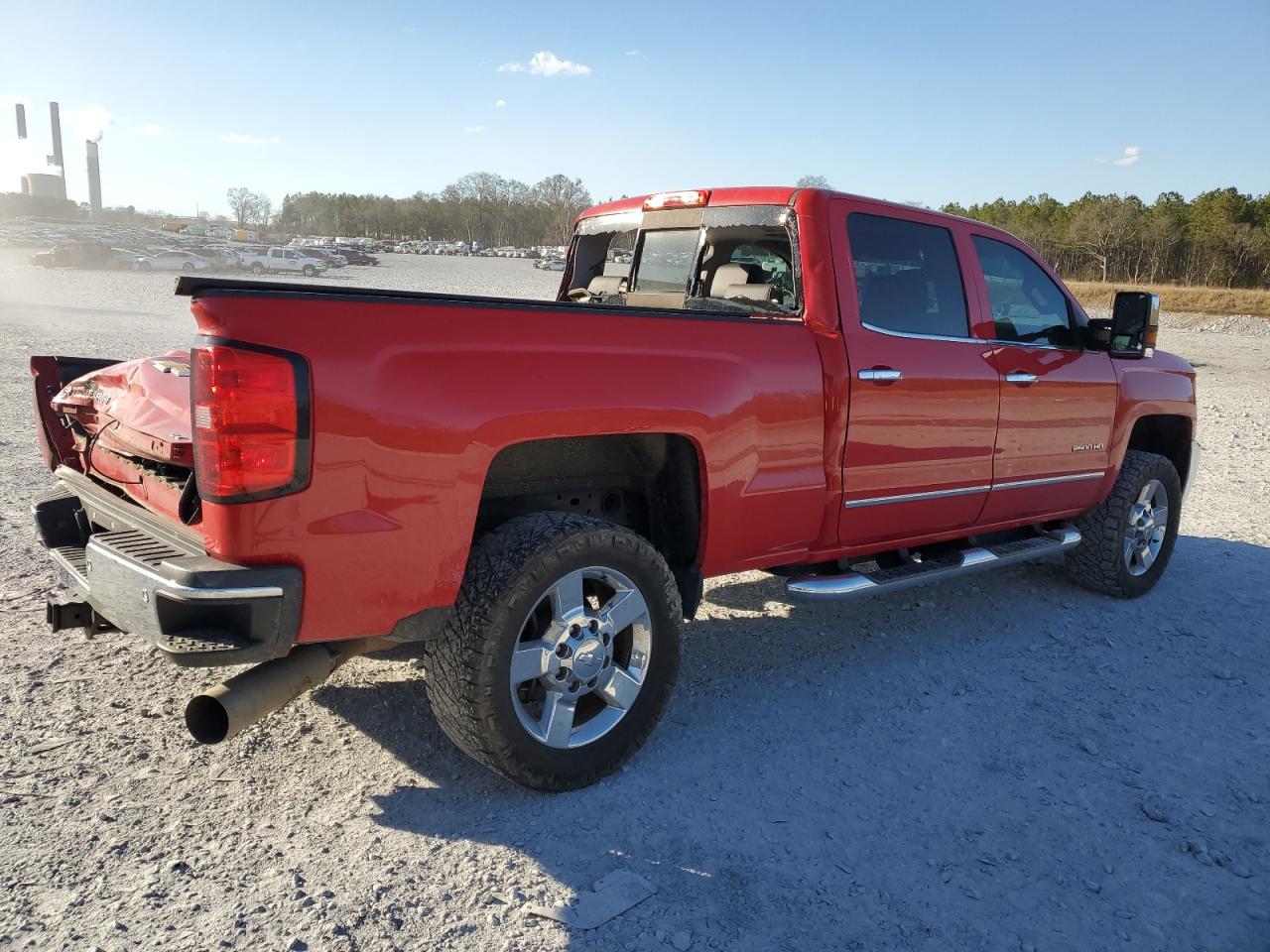2015 Chevrolet Silverado - Image 3