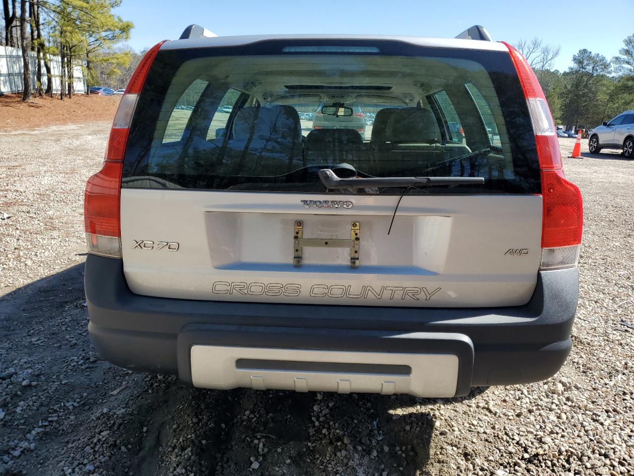 2005 Volvo XC70 - Image 6
