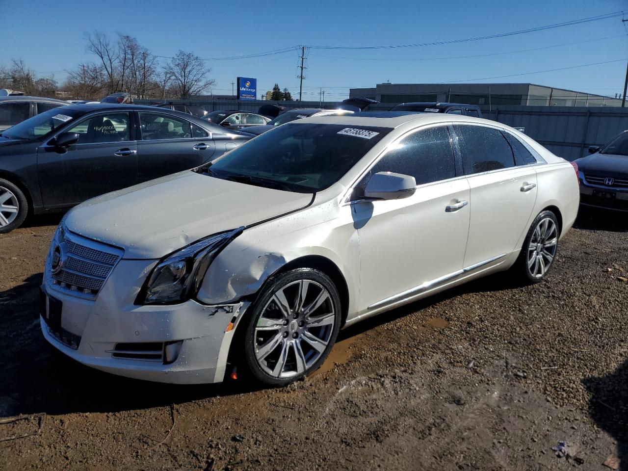 2013 Cadillac XTS - Image 1