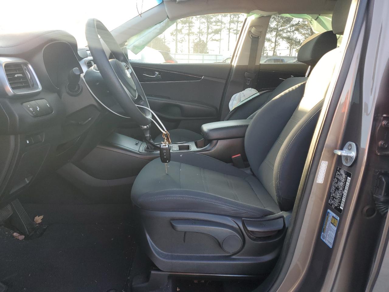 2019 Kia Sorento - Image 7