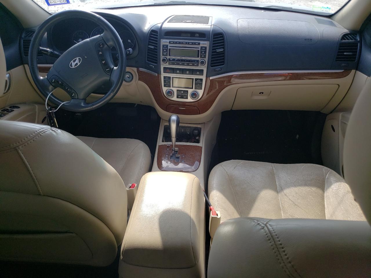 2008 Hyundai Santa Fe - Image 8