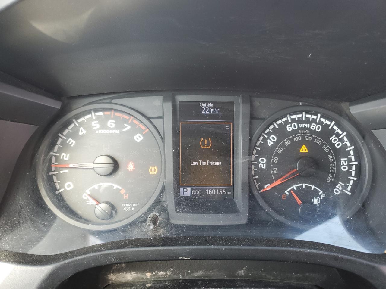 2019 Toyota Tacoma - Image 9