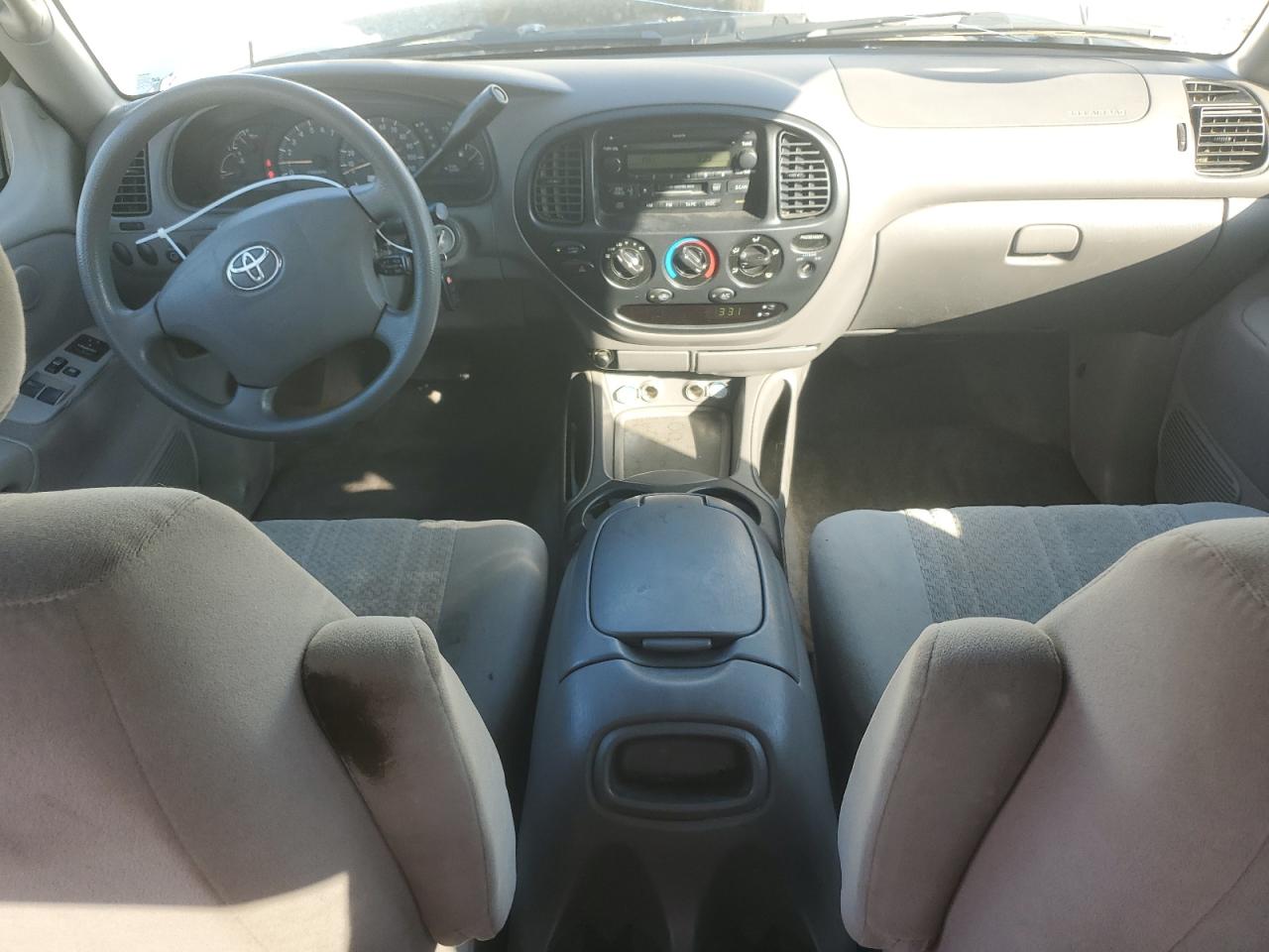 2004 Toyota Tundra - Image 8