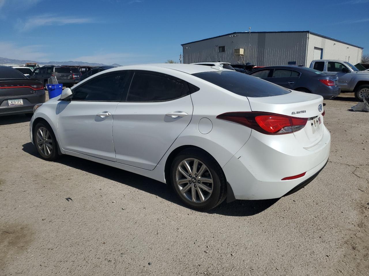 2016 Hyundai Elantra - Image 2