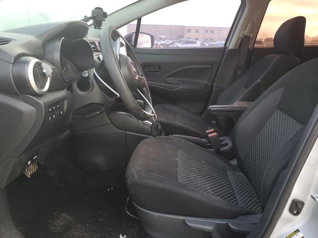  NISSAN VERSA 2020 Сріблястий