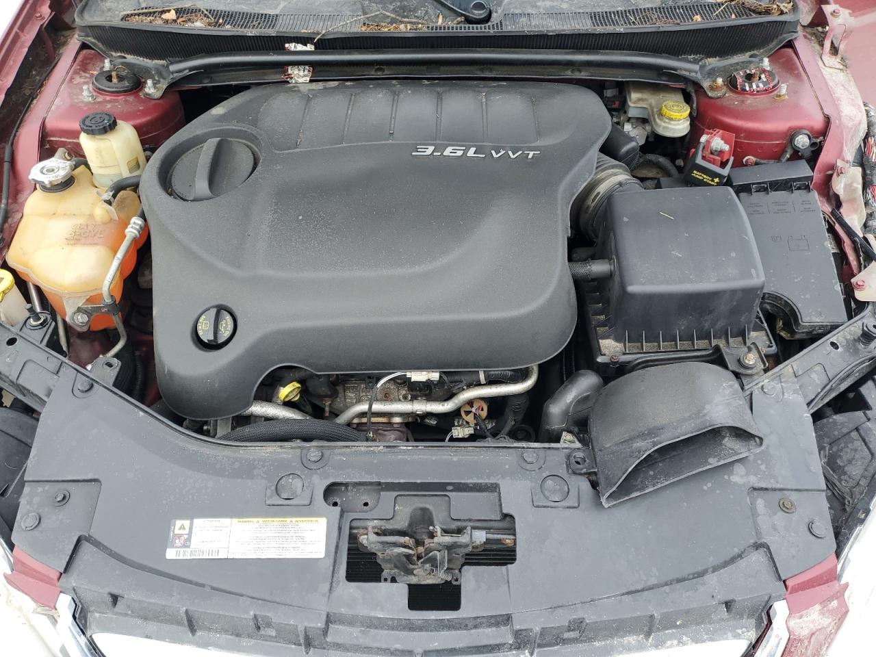 2013 Chrysler 200 - Image 12